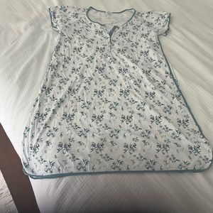 Lake Pajama Maternity Night gown with button snaps